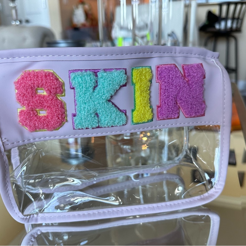 Pink/Clear cosmetics case